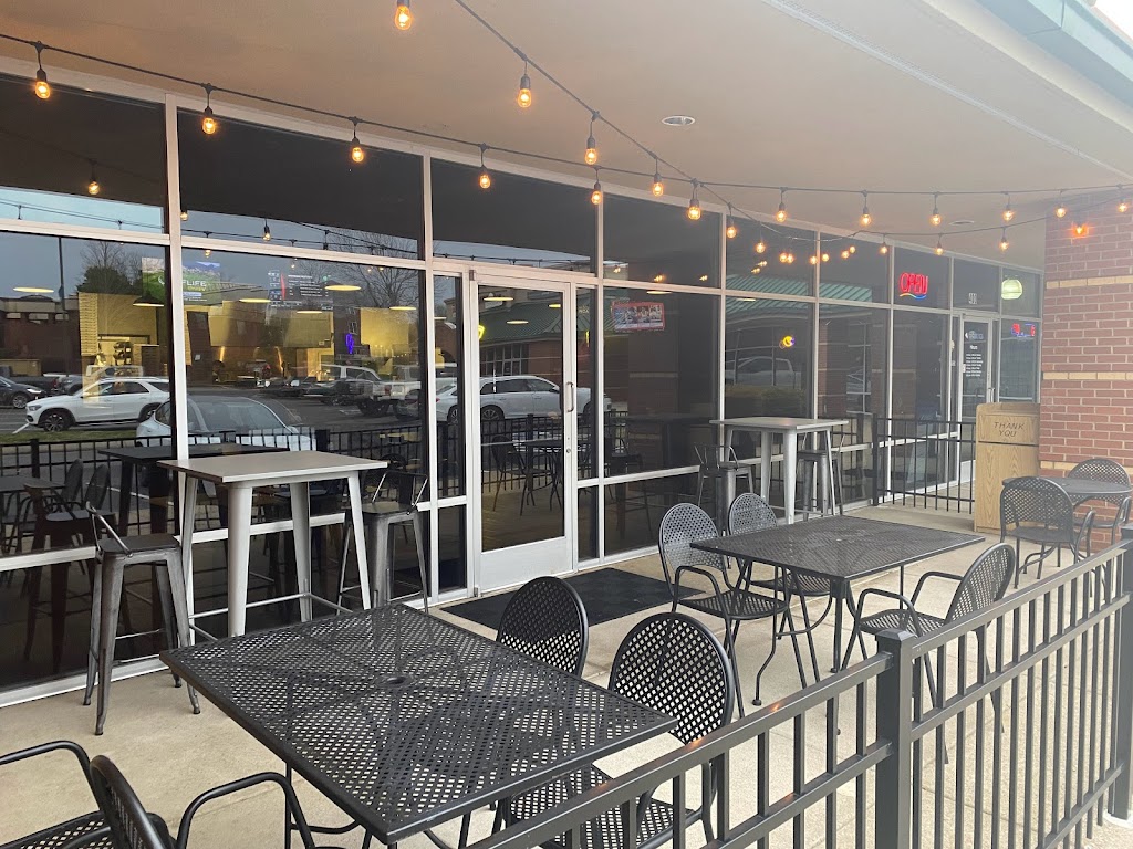 Old School Pizza | restaurant | 214 Ward Cir Suite 400, Brentwood, TN 37027, USA | 6157309556 OR +1 615-730-9556