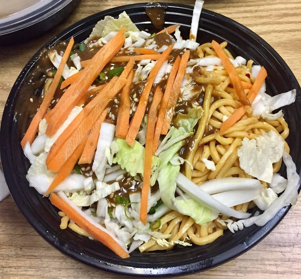 Dragon and Phoenix | restaurant | 22-17 31st St, Long Island City, NY 11105, USA | 7185452228 OR +1 718-545-2228