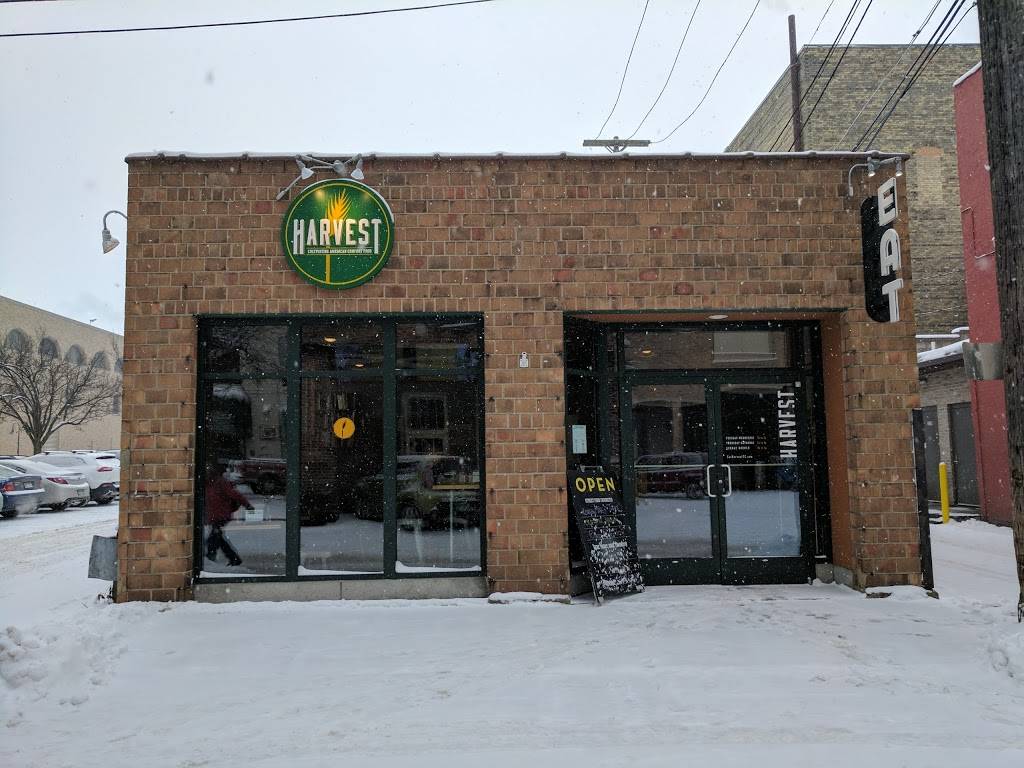 Harvest | restaurant | 136 E Front St, Traverse City, MI 49684, USA | 2314866037 OR +1 231-486-6037