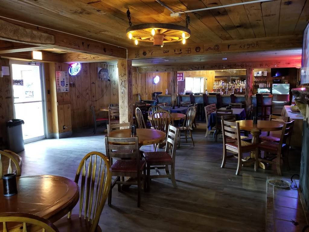 Branding Iron Bar & Grill | restaurant | 161873, Bandera, TX 78003, USA | 8307967745 OR +1 830-796-7745