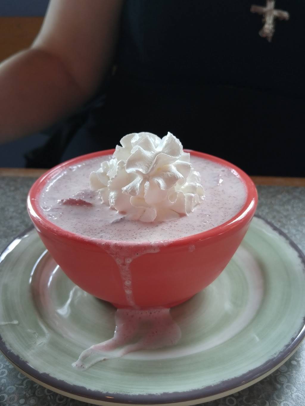 Isaacs Restaurant - Wyomissing | restaurant | 94 Commerce Dr, Wyomissing, PA 19610, USA | 6103761717 OR +1 610-376-1717