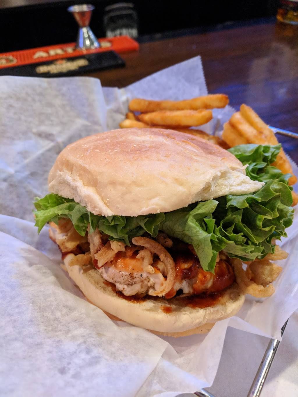 Boneyard Grill | restaurant | 513 Clifty Dr, Madison, IN 47250, USA | 8122732663 OR +1 812-273-2663