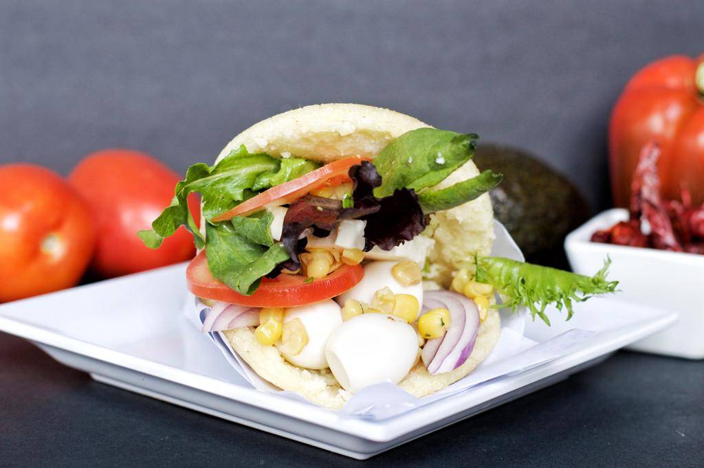 Arepas Venezuelan Gastropub | restaurant | 254 N Walnut St, Bloomington, IN 47408, USA | 8123694312 OR +1 812-369-4312