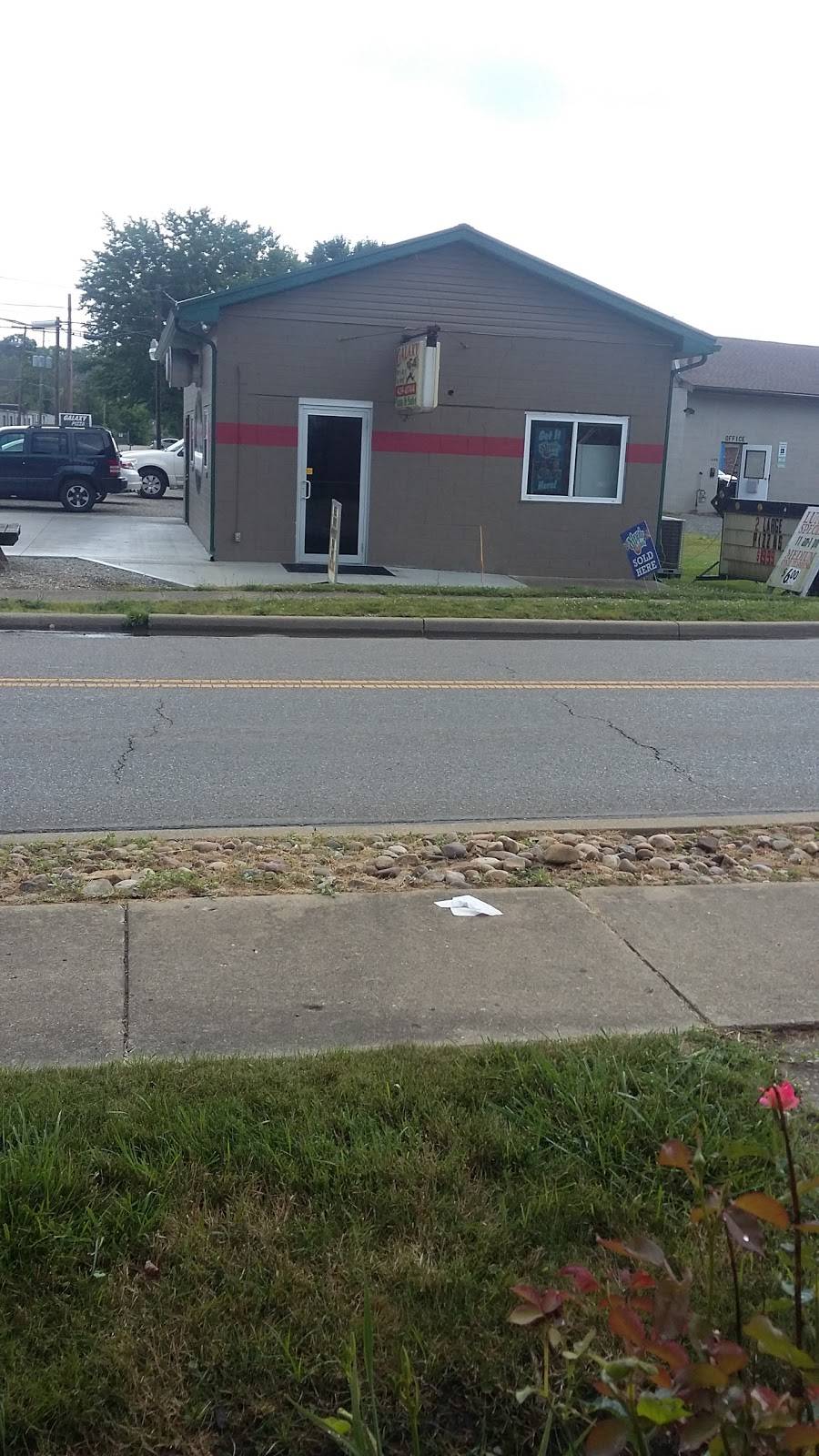 Galaxy Pizza | restaurant | 1201 Woodlawn Ave, Cambridge, OH 43725, USA | 7404390744 OR +1 740-439-0744