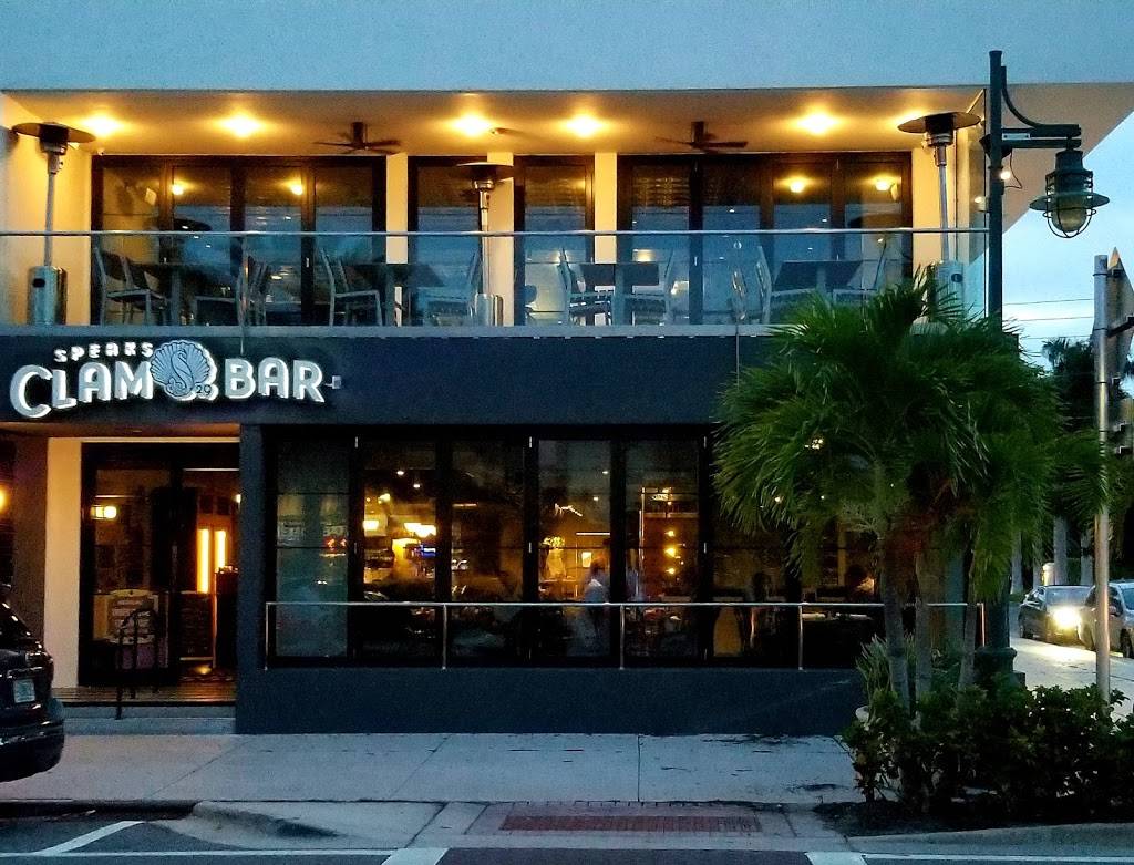 Speaks Clam Bar - Seafood - St Armands | restaurant | 29 S Boulevard of the Presidents, Sarasota, FL 34236, USA | 9412327633 OR +1 941-232-7633