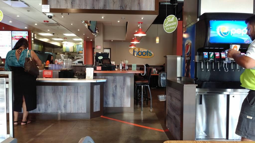 Hoots | restaurant | 2201-D S Cicero Ave, Cicero, IL 60804, USA | 7086523859 OR +1 708-652-3859