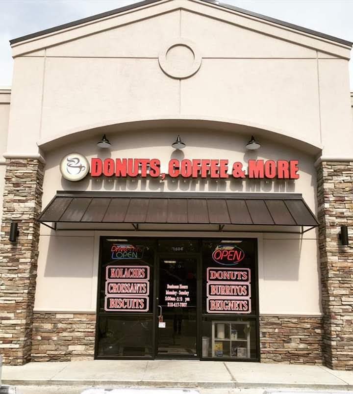 Donuts, coffee & more | restaurant | 1604 S Julia St, Rayville, LA 71269, USA | 3184177807 OR +1 318-417-7807