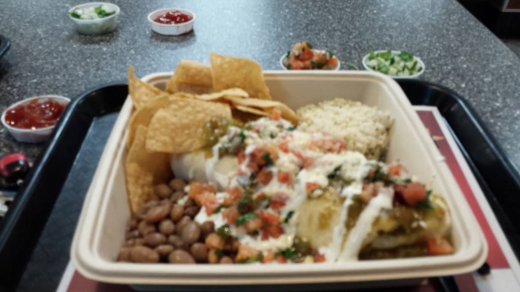 Carls Jr. | restaurant | 17110 Bear Valley Rd, Victorville, CA 92395, USA | 7609511904 OR +1 760-951-1904