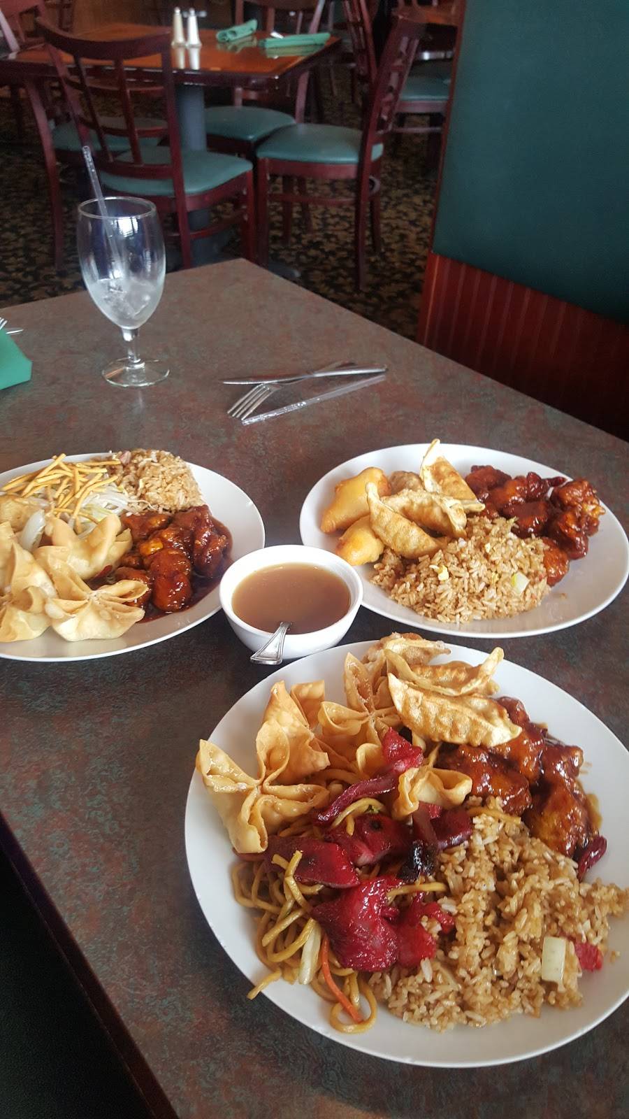 SoHo Asian Restaurant & Bar | restaurant | 49 Lowell Rd, Hudson, NH 03051, USA | 6038896889 OR +1 603-889-6889