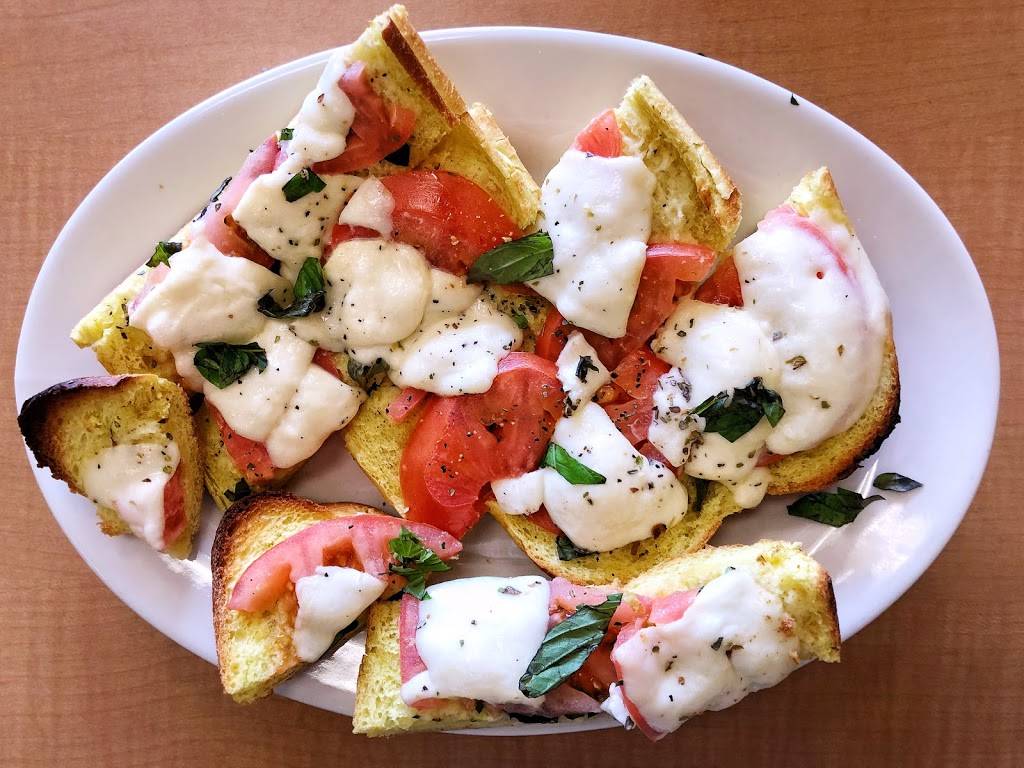 Pizza Mia | restaurant | 50 NY-17K, Newburgh, NY 12550, USA | 8455611400 OR +1 845-561-1400