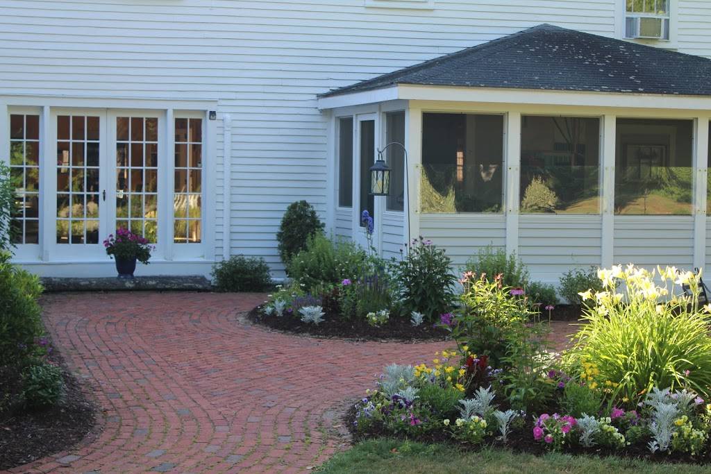 King Hill Inn & Kitchen | restaurant | 499 Andover Rd, New London, NH 03257, USA | 6038770063 OR +1 603-877-0063