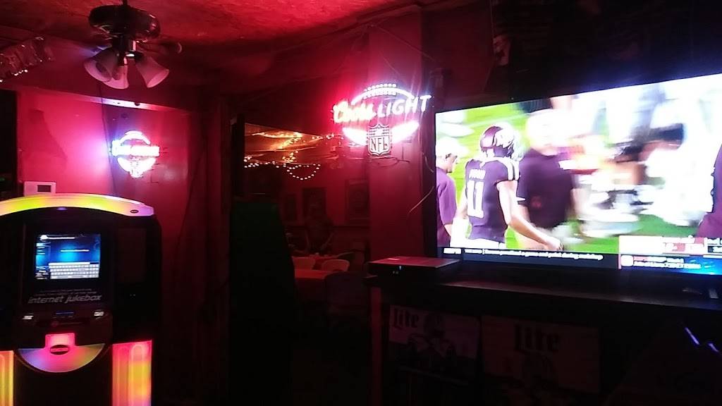 El Torero | restaurant | 3407 S Presa St, San Antonio, TX 78210, USA | 2103753825 OR +1 210-375-3825