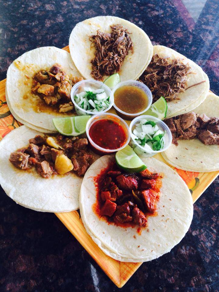 Tortilleria La Nueva Puntada | restaurant | 1401 E Grauwyler Rd, Irving, TX 75061, USA | 2145961673 OR +1 214-596-1673