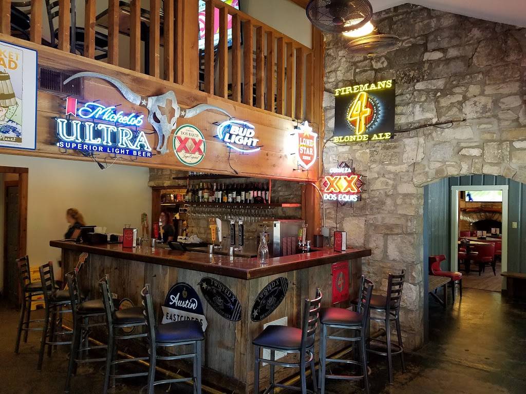 Austin Pizza Garden | restaurant | 6266 US-290, Austin, TX 78735, USA | 5128919980 OR +1 512-891-9980