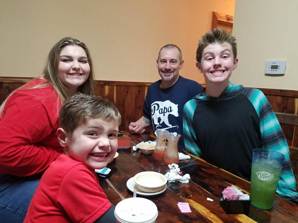 Los Compadres Mexican Restaurant | restaurant | 648 E Main St, Piggott, AR 72454, USA | 8705980224 OR +1 870-598-0224