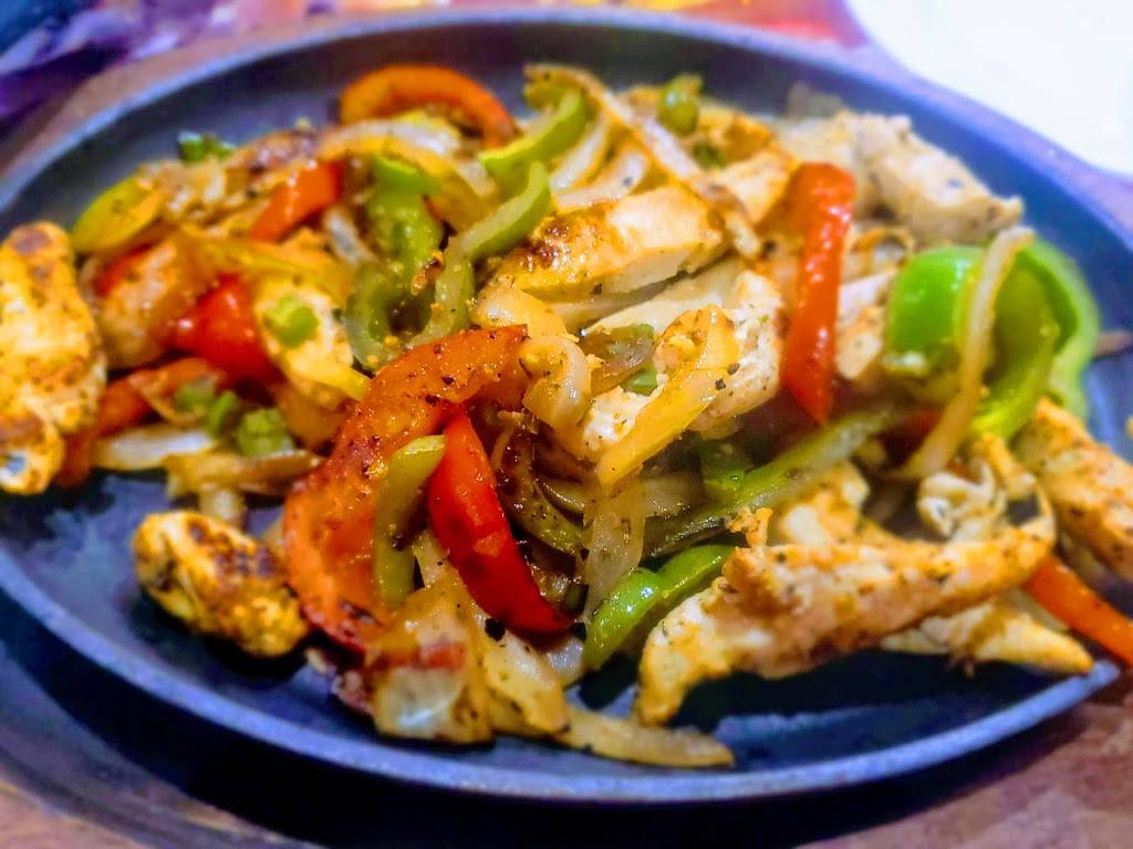 Xamana Kitchen Lounge | restaurant | 1847 Pulaski Hwy, Bear, DE 19701, USA | 3023659430 OR +1 302-365-9430