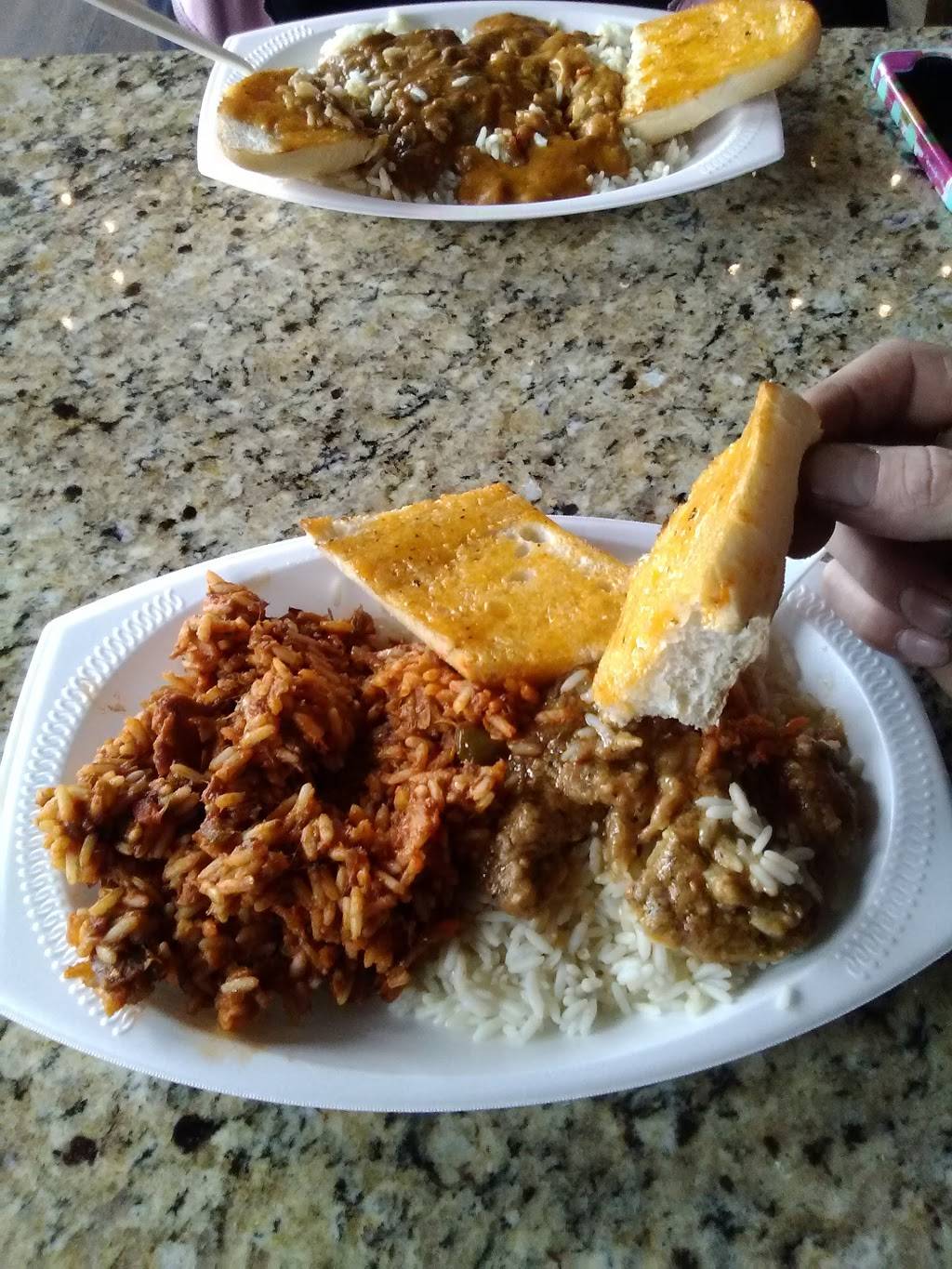 Yats Cajun Creole | restaurant | 60 University Dr #100, Valparaiso, IN 46383, USA | 2192863482 OR +1 219-286-3482