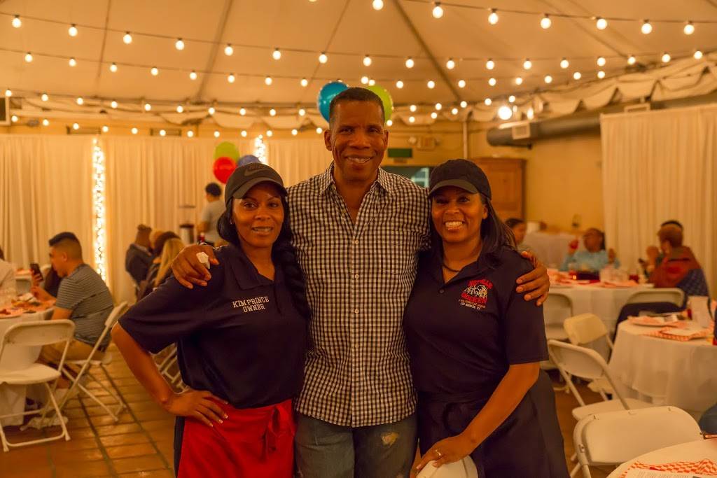 Hotville Chicken | restaurant | 4070 Marlton Ave, Los Angeles, CA 90008, USA | 3237924835 OR +1 323-792-4835