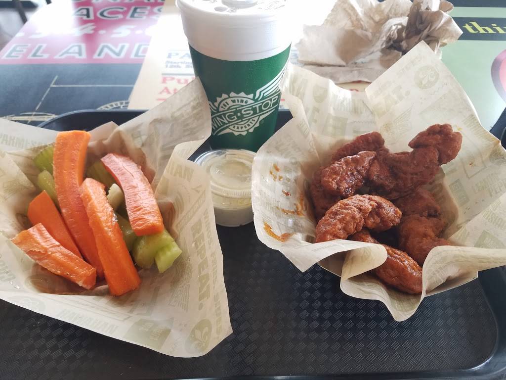 Wingstop | restaurant | 186 E Easton St Ste E, Rialto, CA 92376, USA | 9098759464 OR +1 909-875-9464
