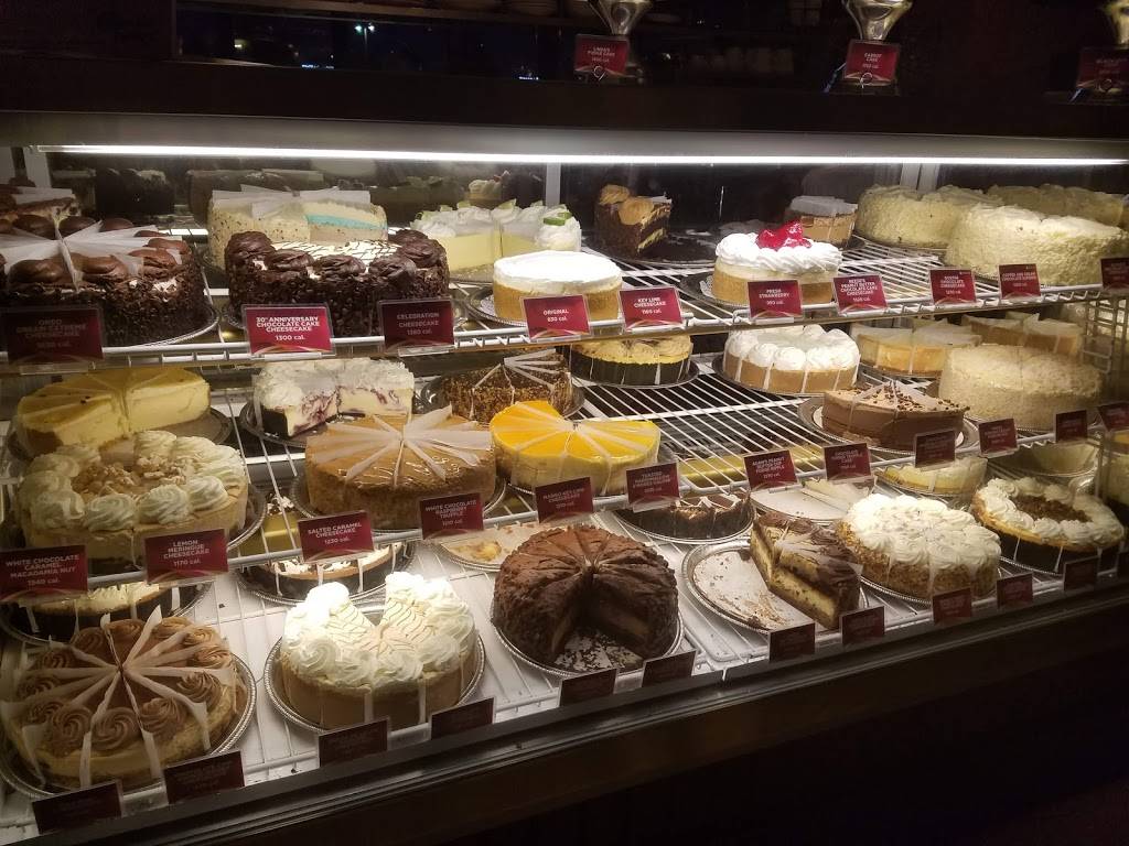 The Cheesecake Factory | restaurant | 930 Milwaukee Ave, Lincolnshire, IL 60069, USA | 8479552350 OR +1 847-955-2350