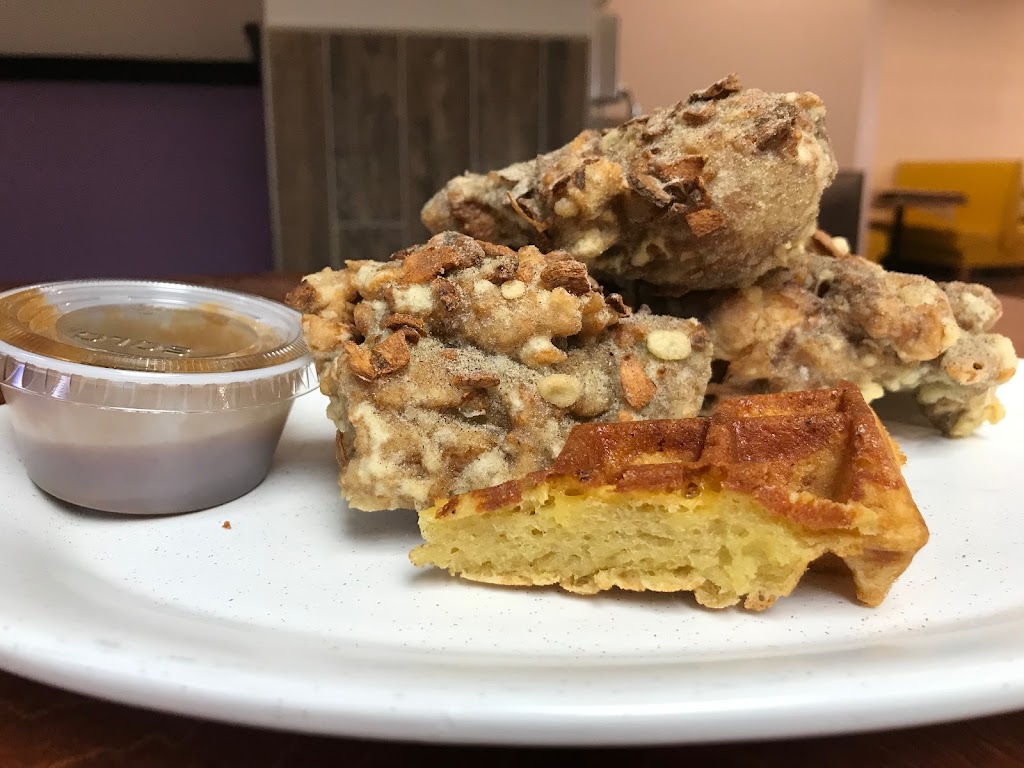 Boom Chicky | meal takeaway | 3648 King St, Alexandria, VA 22302, USA | 7038880184 OR +1 703-888-0184