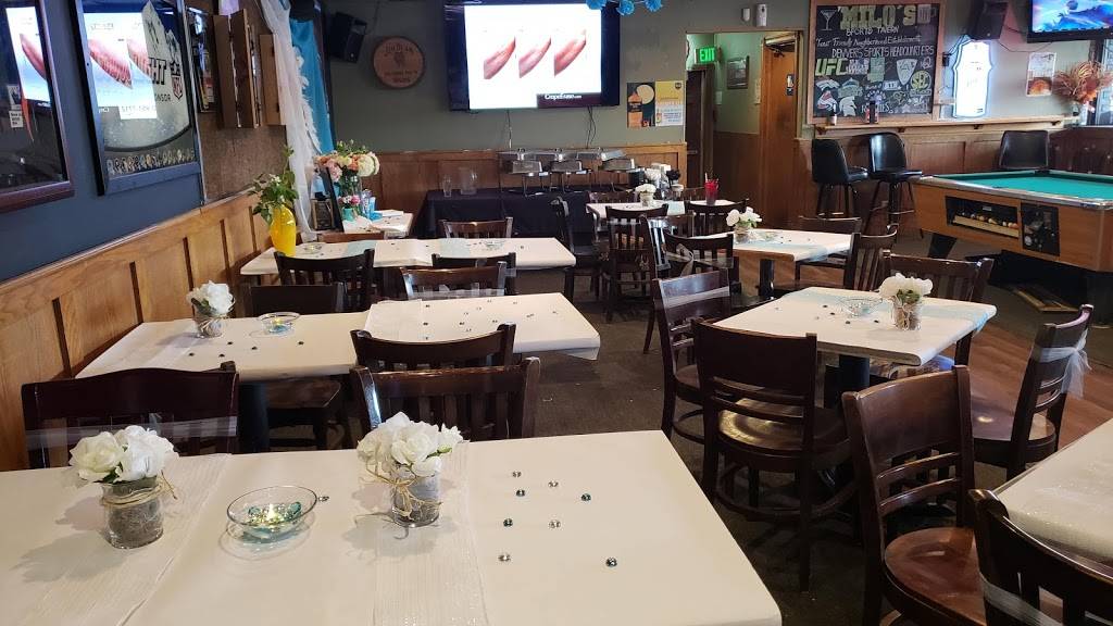 Milos Sports Tavern | restaurant | 6495 E Evans Ave, Denver, CO 80222, USA | 3036913391 OR +1 303-691-3391