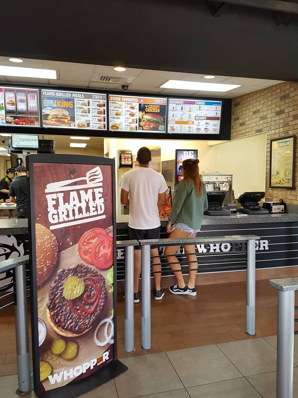 Burger King | restaurant | 11400 NW 41st St, Doral, FL 33178, USA | 3054778900 OR +1 305-477-8900