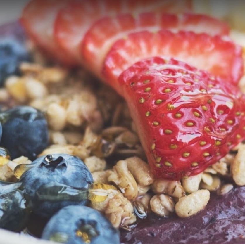 Robeks Fresh Juices & Smoothies | restaurant | 30319 Detroit Rd, Westlake, OH 44145, USA | 4408355510 OR +1 440-835-5510