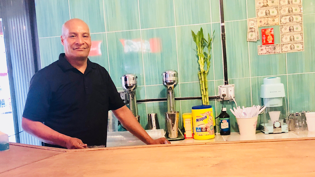 Los Chocomiles | restaurant | 976 McDonald Ave, Brooklyn, NY 11230, USA | 9292108535 OR +1 929-210-8535