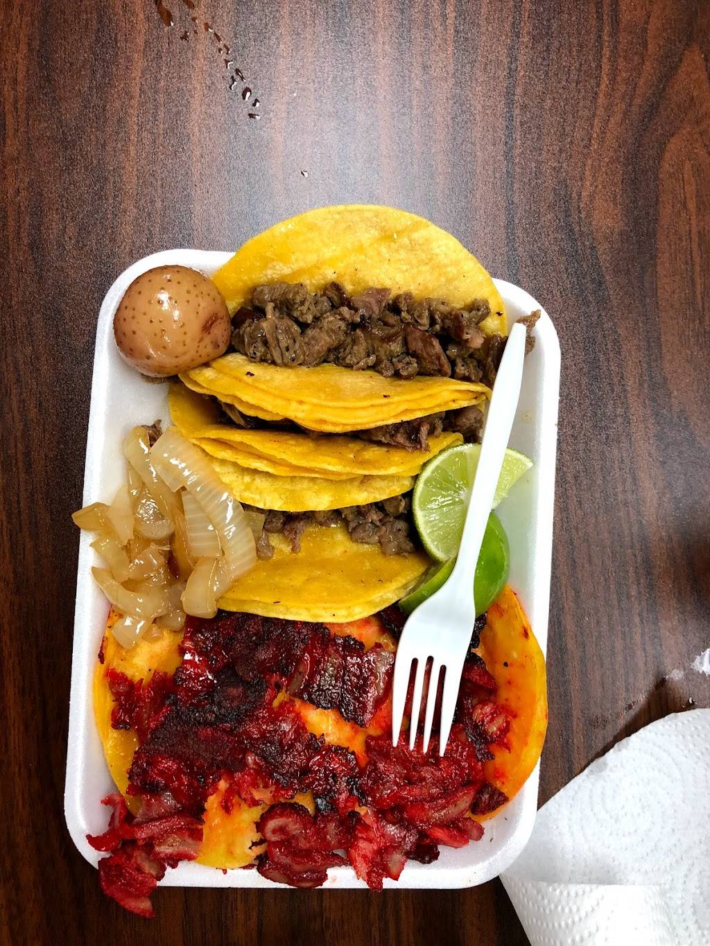 Carnitas La Cotorra | restaurant | 3031 S 1st St, Garland, TX 75041, USA | 2147033100 OR +1 214-703-3100