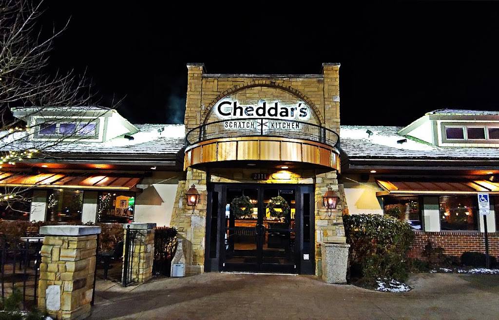Cheddars Scratch Kitchen | restaurant | 2111 University Town Centre Dr, Morgantown, WV 26501, USA | 3045983233 OR +1 304-598-3233