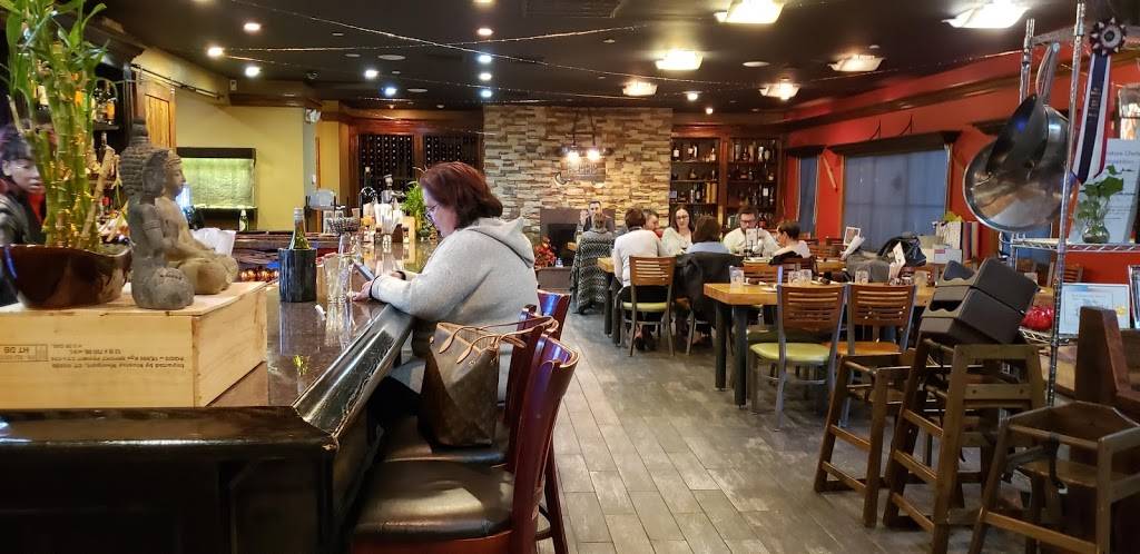 The Pacific Kitchen | restaurant | 8300 Market Pl Ln, Montgomery, OH 45242, USA | 5138981833 OR +1 513-898-1833