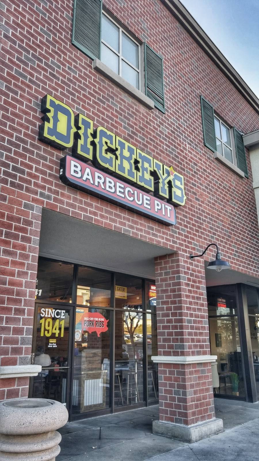 Dickeys Barbecue Pit | restaurant | 1941 W Malvern Ave, Fullerton, CA 92835, USA | 7144514620 OR +1 714-451-4620