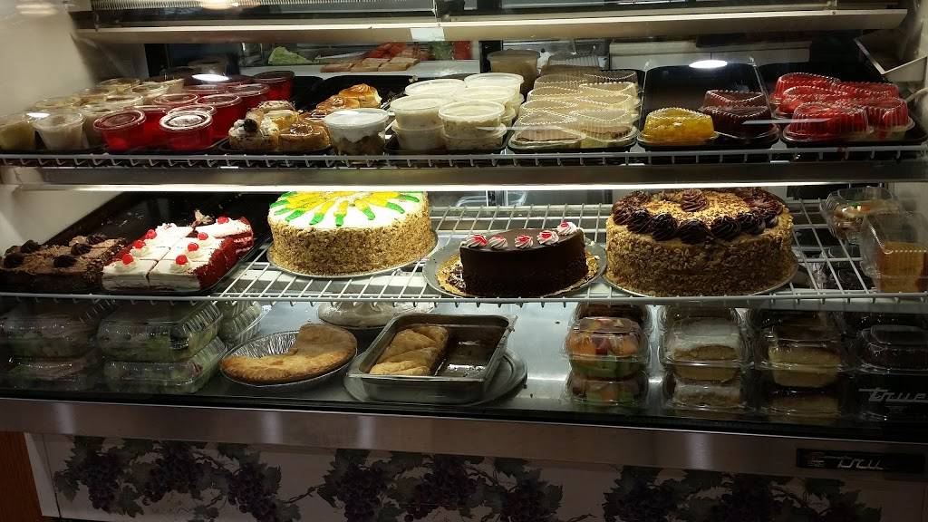 Dino’s Restaurant and carryout | restaurant | 2000 Orleans St, Baltimore, MD 21231, USA | 4105225550 OR +1 410-522-5550