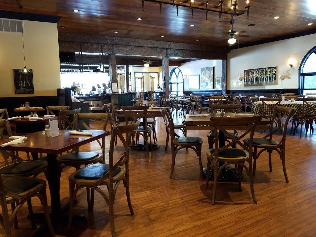 Torch Lake Café | restaurant | 4990 US-31, Central Lake, MI 49622, USA | 2315991111 OR +1 231-599-1111