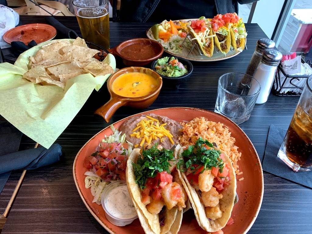 Cadillac Mexican Kitchen & Tequila Bar | restaurant | 3950 S Terminal Rd, Houston, TX 77032, USA | 2817676193 OR +1 281-767-6193