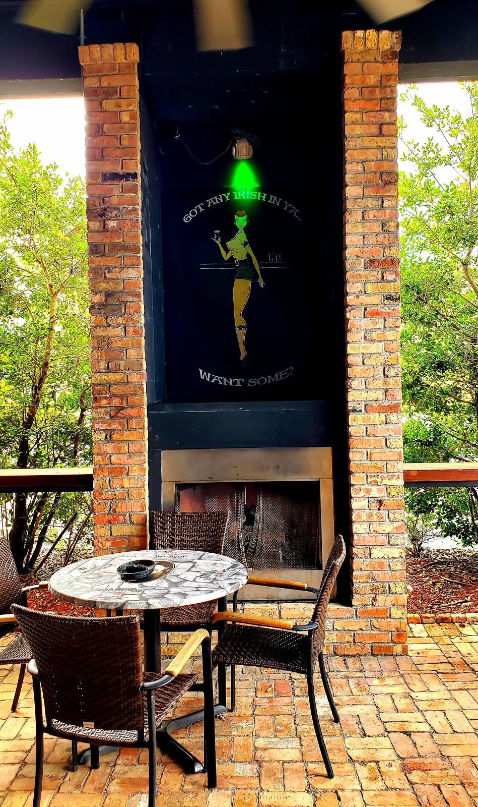 Paddy Wagon Irish Pub | restaurant | 3877 Clark Rd, Sarasota, FL 34233, USA | 9419271888 OR +1 941-927-1888