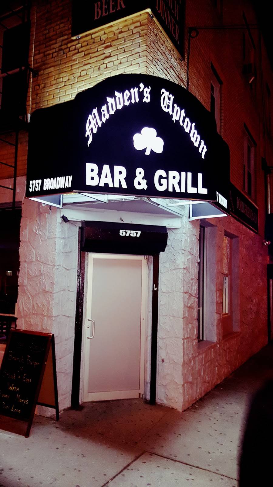 Maddens Uptown Bar & Grill | restaurant | 5757 Broadway, Bronx, NY 10463, USA | 9292433480 OR +1 929-243-3480