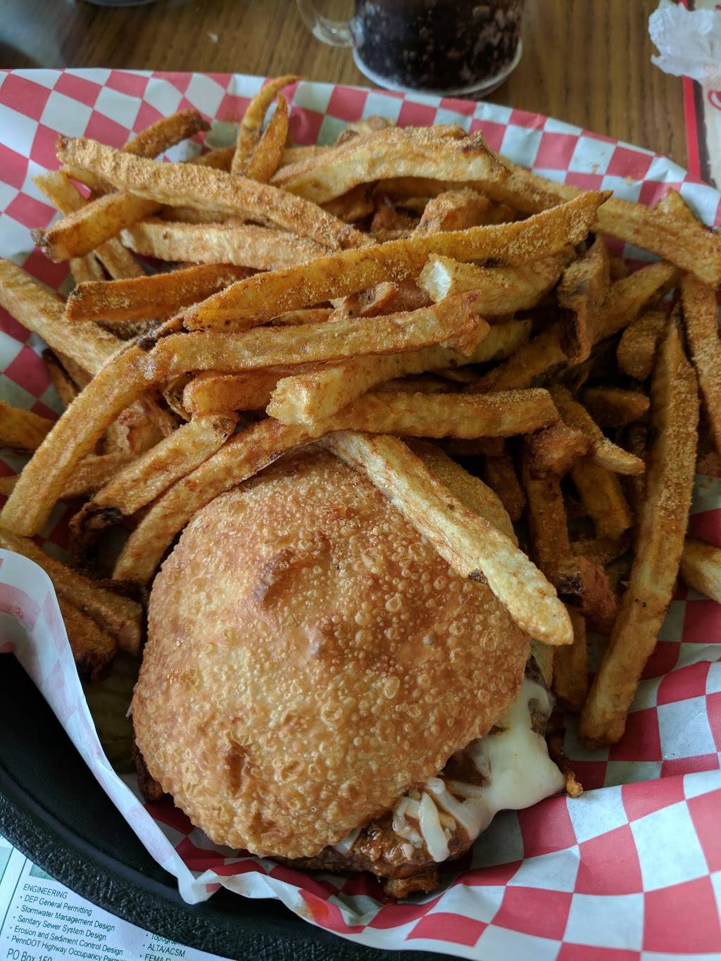 Harshbargers Sub N Malt | restaurant | 716 Swamp Rd, Mifflintown, PA 17059, USA | 7174365386 OR +1 717-436-5386