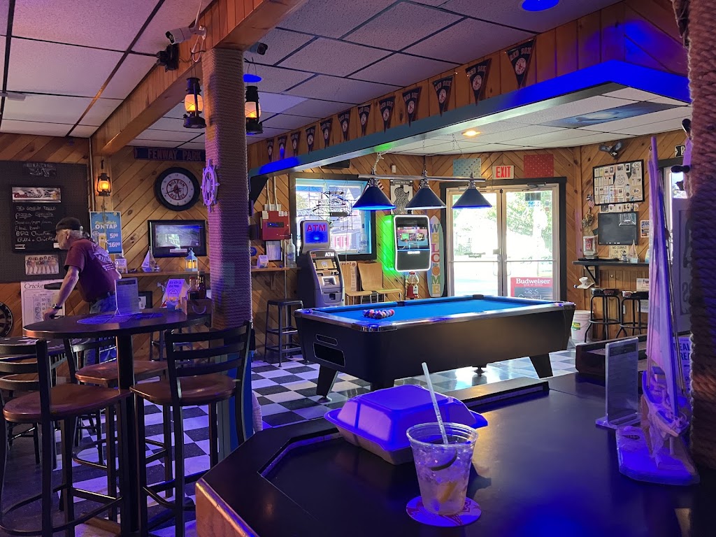 Jrs Seaside Tavern | restaurant | 378 Ocean Grove Ave, Swansea, MA 02777, USA | 5085674653 OR +1 508-567-4653