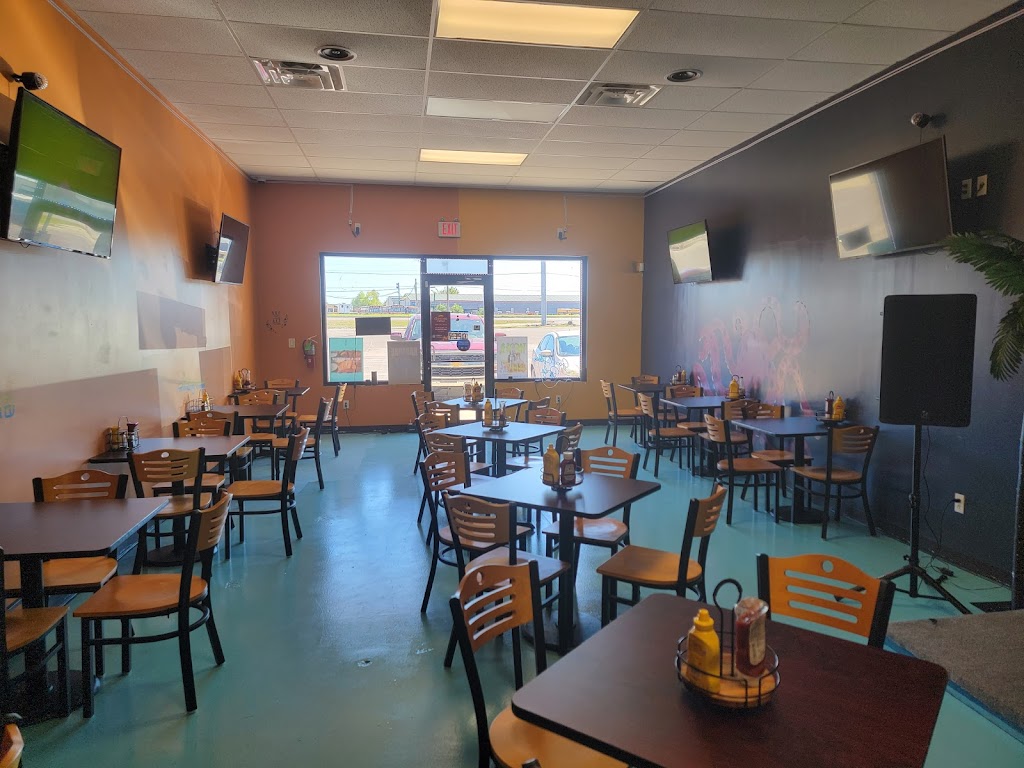 Floating Island | restaurant | 9511 Chef Menteur Hwy #103, New Orleans, LA 70127, USA | 5042144199 OR +1 504-214-4199