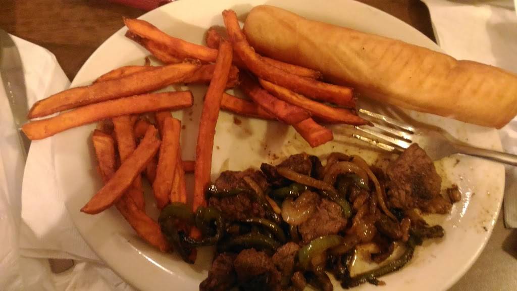 The Penguin... Again | restaurant | 418 Union Ave, Oconto Falls, WI 54154, USA | 9208464808 OR +1 920-846-4808