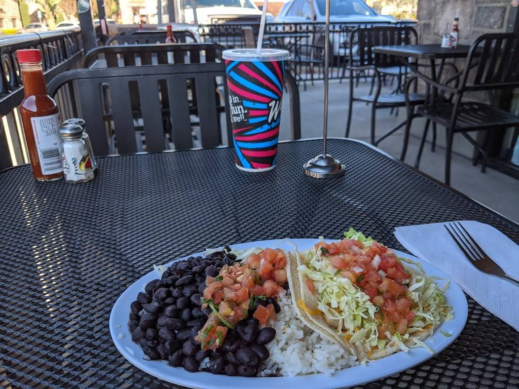 Wahoos Fish Taco | restaurant | 29073 Overland Dr, Temecula, CA 92591, USA | 9516944444 OR +1 951-694-4444