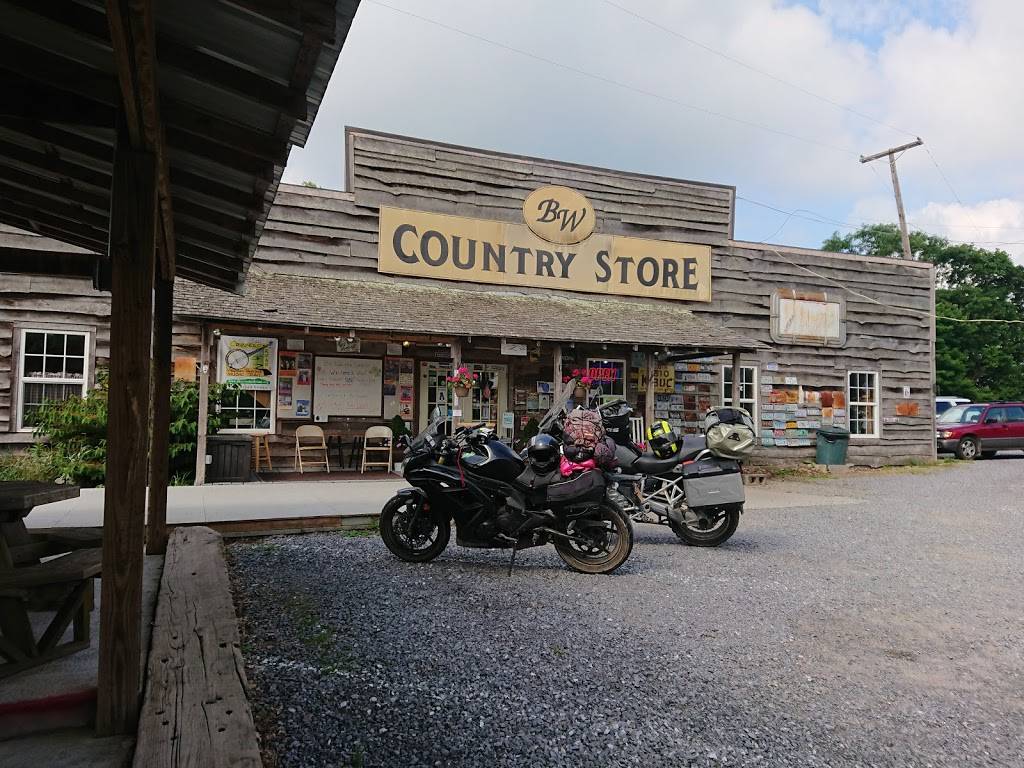 Big Walker Lookout | restaurant | 8711 Stoney Fork Rd, Wytheville, VA 24382, USA | 2766634016 OR +1 276-663-4016