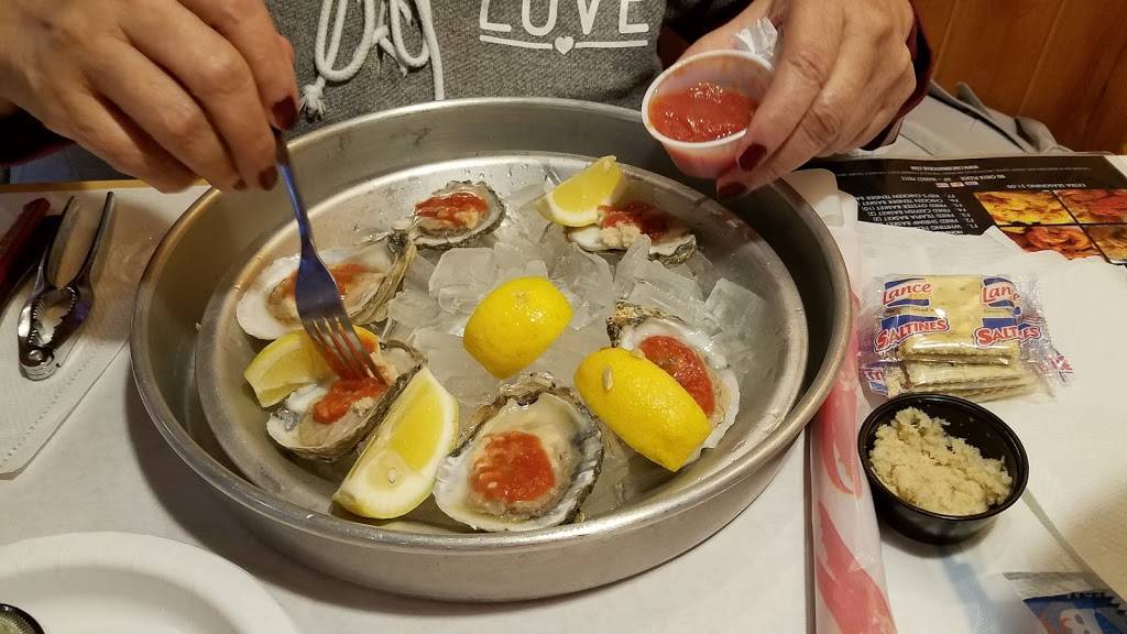 Cincy Crab Seafood Restaurant | restaurant | 1309 E Kemper Rd, Cincinnati, OH 45246, USA | 5139751428 OR +1 513-975-1428