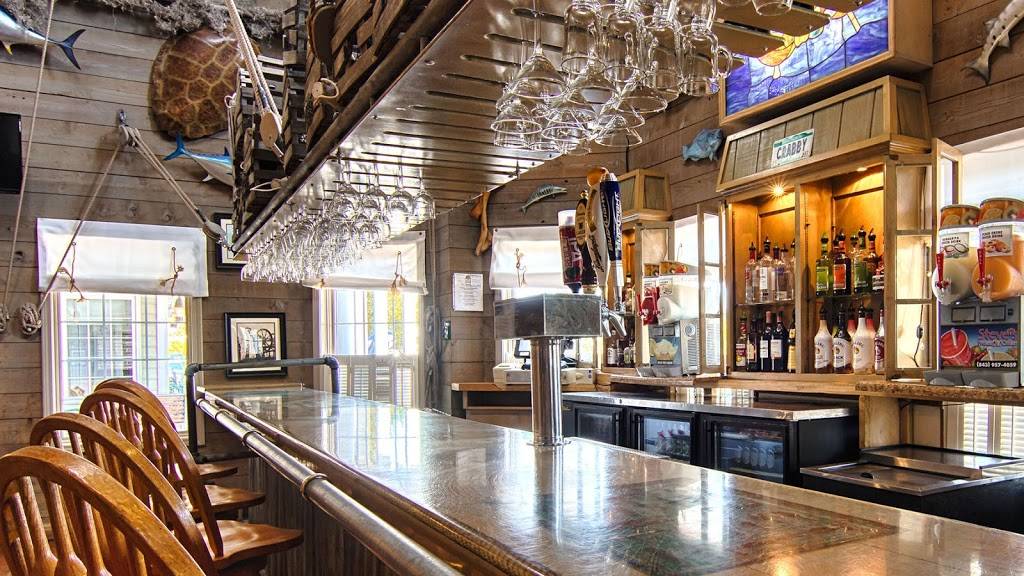 Crabby Mikes | restaurant | 290 US-17 BUS, Surfside Beach, SC 29575, USA | 8432383524 OR +1 843-238-3524