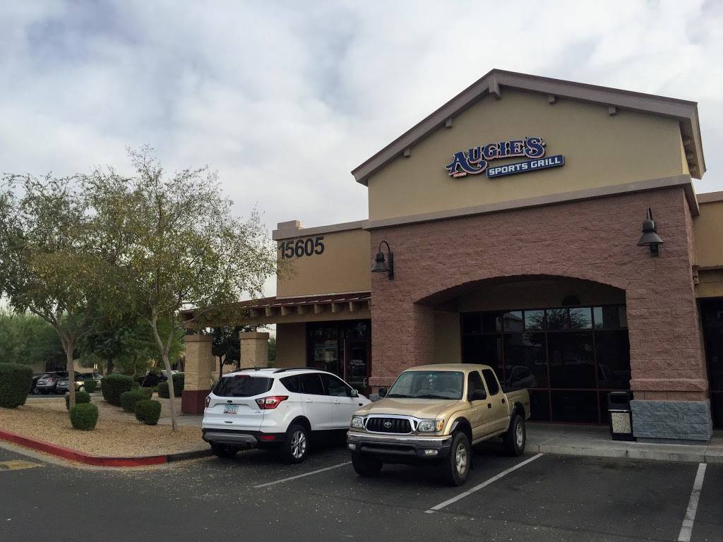 Augies Sports Grill | night club | 15605 W Roosevelt St # 100, Goodyear, AZ 85338, USA | 6239320001 OR +1 623-932-0001