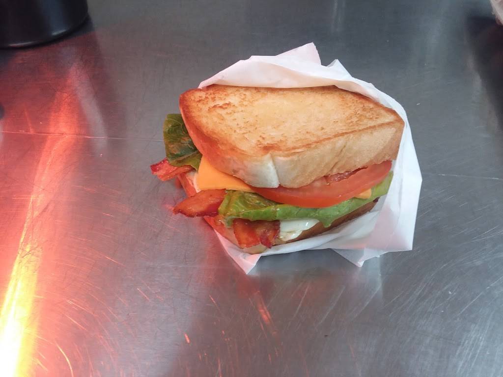 Drive Thru Kitchen | restaurant | 175 S 3rd St, Normangee, TX 77871, USA | 9363969040 OR +1 936-396-9040