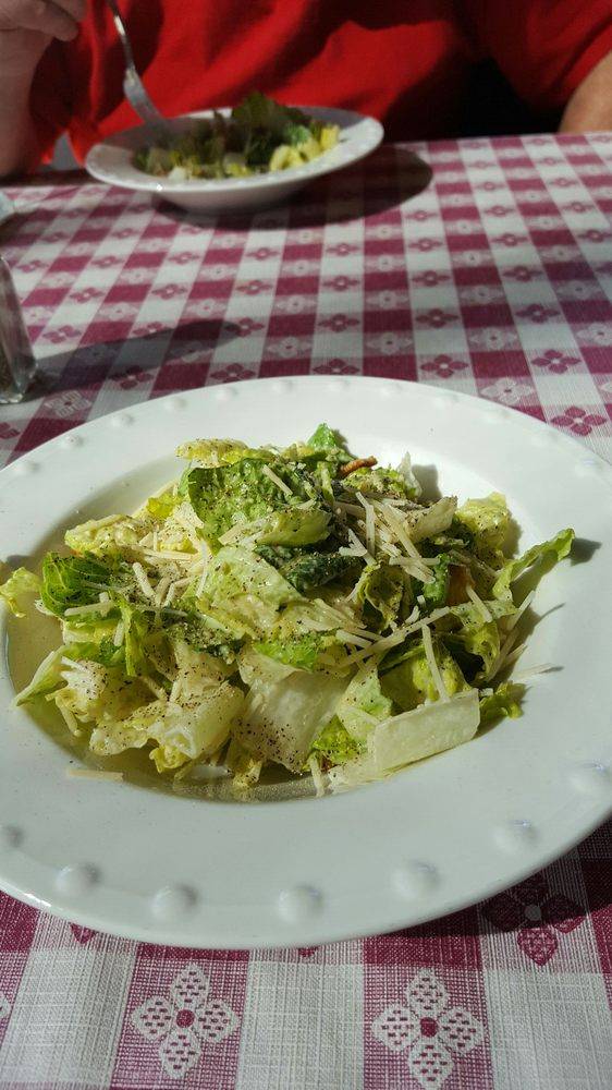 Pizzaiolos Pizza and Pasta | restaurant | 355 E Westchester Pkwy #100, Grand Prairie, TX 75052, USA | 9722624100 OR +1 972-262-4100