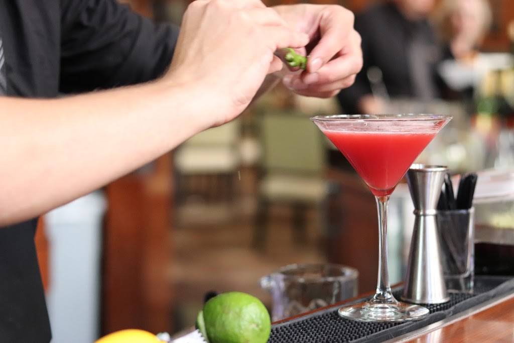 BANK Restaurant | night club | 88 South 6th St, Minneapolis, MN 55402, USA | 6126563255 OR +1 612-656-3255